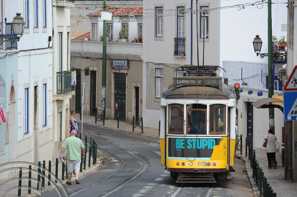 DG53111. Tram 562. Alfama. Lisbon. Portugal. 2.6.10.
