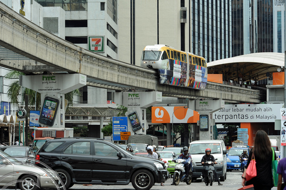 DG100773. Monorail. Imbi. KL. Malaysia. 13.1.12.