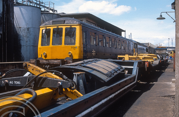 02735. 975540. 56050. Bristol Bath Rd depot open day. Bristol. 26.06.1991