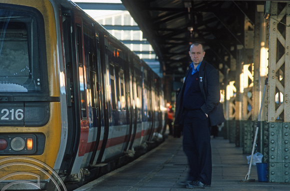 08849. 166216. Driver of 15.51 to Worcester Foregate St. Reading.  09.02.2001