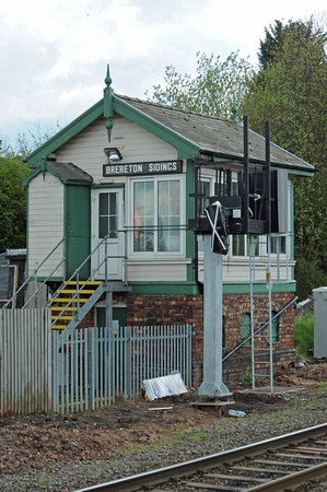 DG109757. Brereton sidings signalbox. 30.4.12.