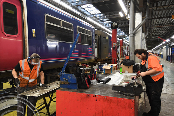 DG261666. C6 overhaul work on Class 313 components. Hornsey depot. 13.12.16