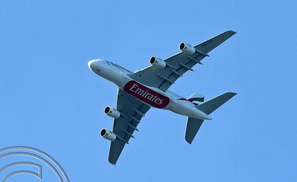 DG256483. Emirates A380 over Greenwich. London. 24.9.16.