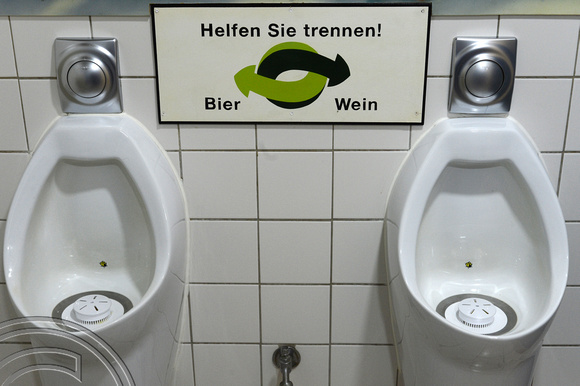 DG195645. Toilet humour. Bar Alkopole. Alexanderplaz. Berlin. Germany. 25.9.14.