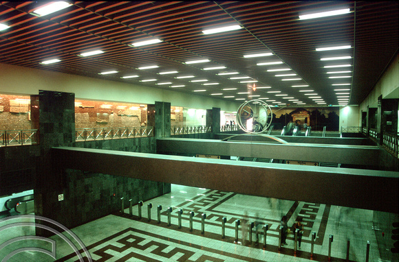 T11641. Syntagma Sq Metro station. Athens. Greece. 2003.