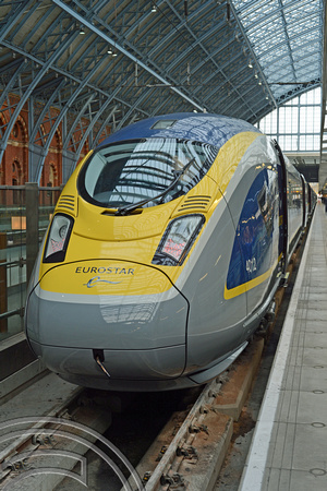 DG200843.  Siemens Eurostar e320. St Pancras. 13.11.14.