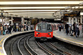 DG443585. Jubilee line train. Finchley Rd. London. 8.4.2025.