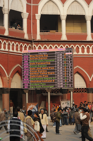 DG69451. Electronic display. Old Delhi. India. 4.12.10.