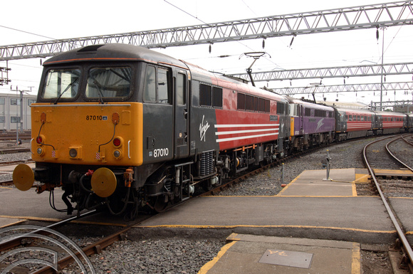 FVT03856. 87010. 87002. Longsight. 10.6.2005.