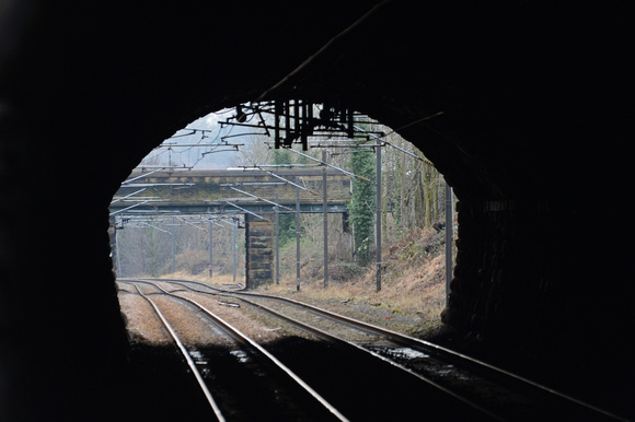 DG168510. Bingley tunnel. 16.1.14.