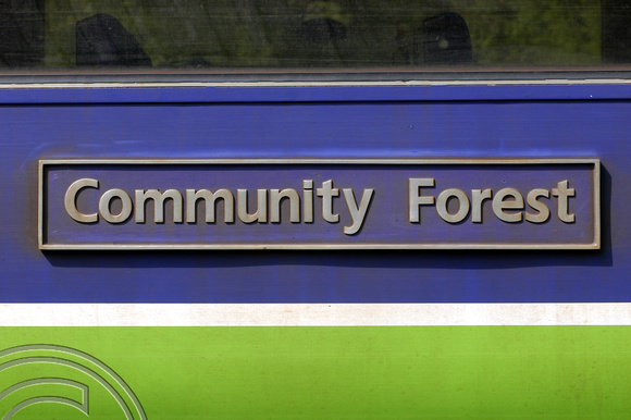 DG00617. Community Forest nameplate. 26.4.04.