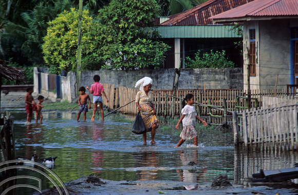 T3732. Flooding. Maura Siberut. Mentawai Islands. Indonesia. 1992.