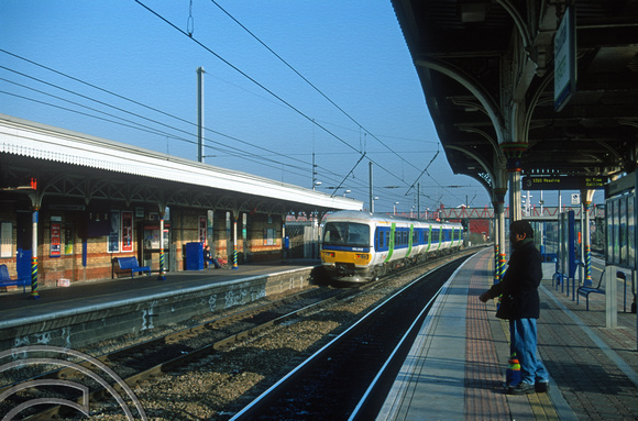 08691. 166202. 13.06 to Paddington. Southall. 16.01.2001