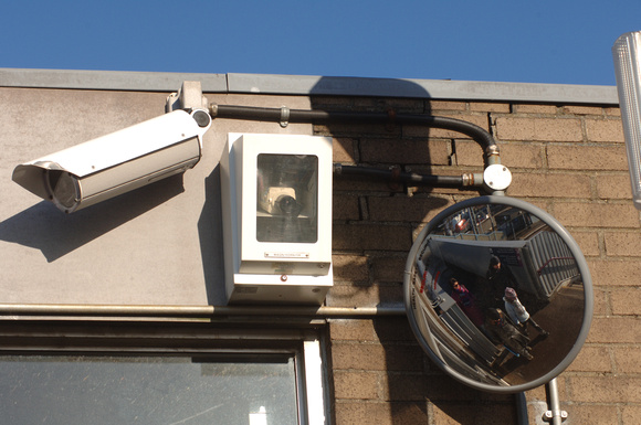 DG05206. CCTV. Hornsey. 26.1.06.